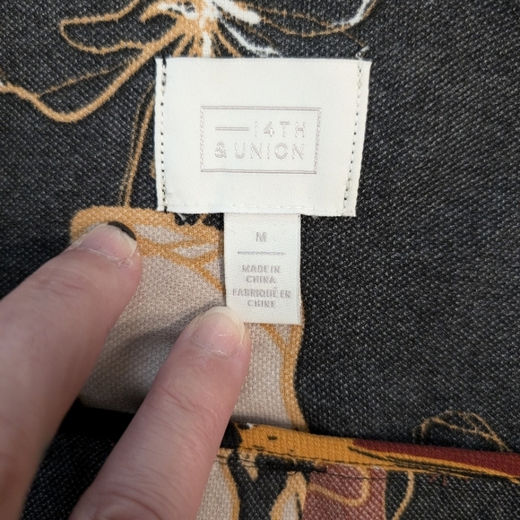 14th and Union Kimono Style Floral Blazer - Picture 2 of 5